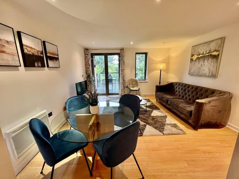 Brownberry Tree Serviced Apartment CBG Exterior foto